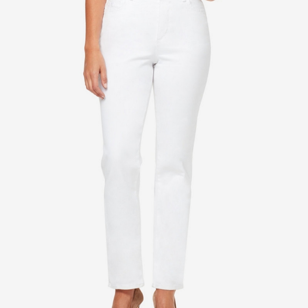Amanda Classic Straight Jeans White Sz 14 NWT (Gloria Vanderbilt)